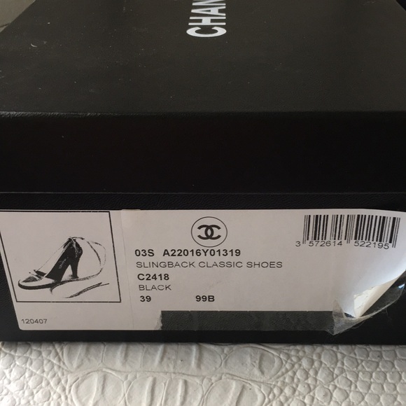 Chanel shoes - Picture 8 of 9